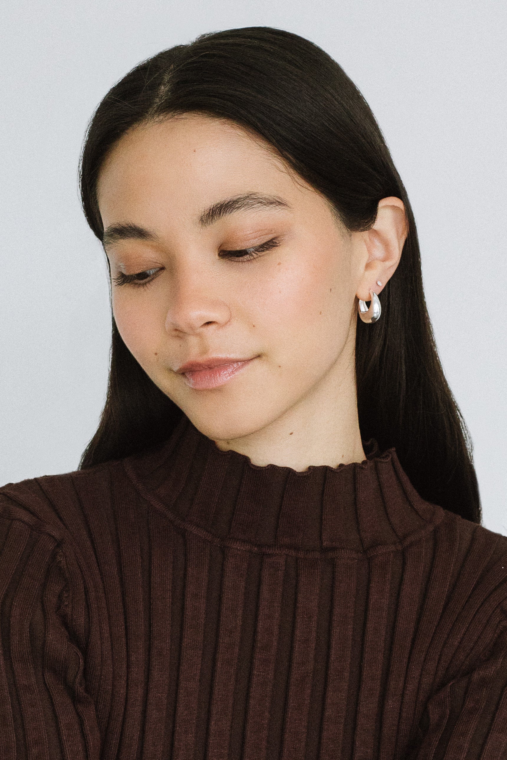 Kara Yoo HAZEL フープピアス　ゴールド Kara Yoo HAZEL フープピアス｜トゥモローランド 公式通販
