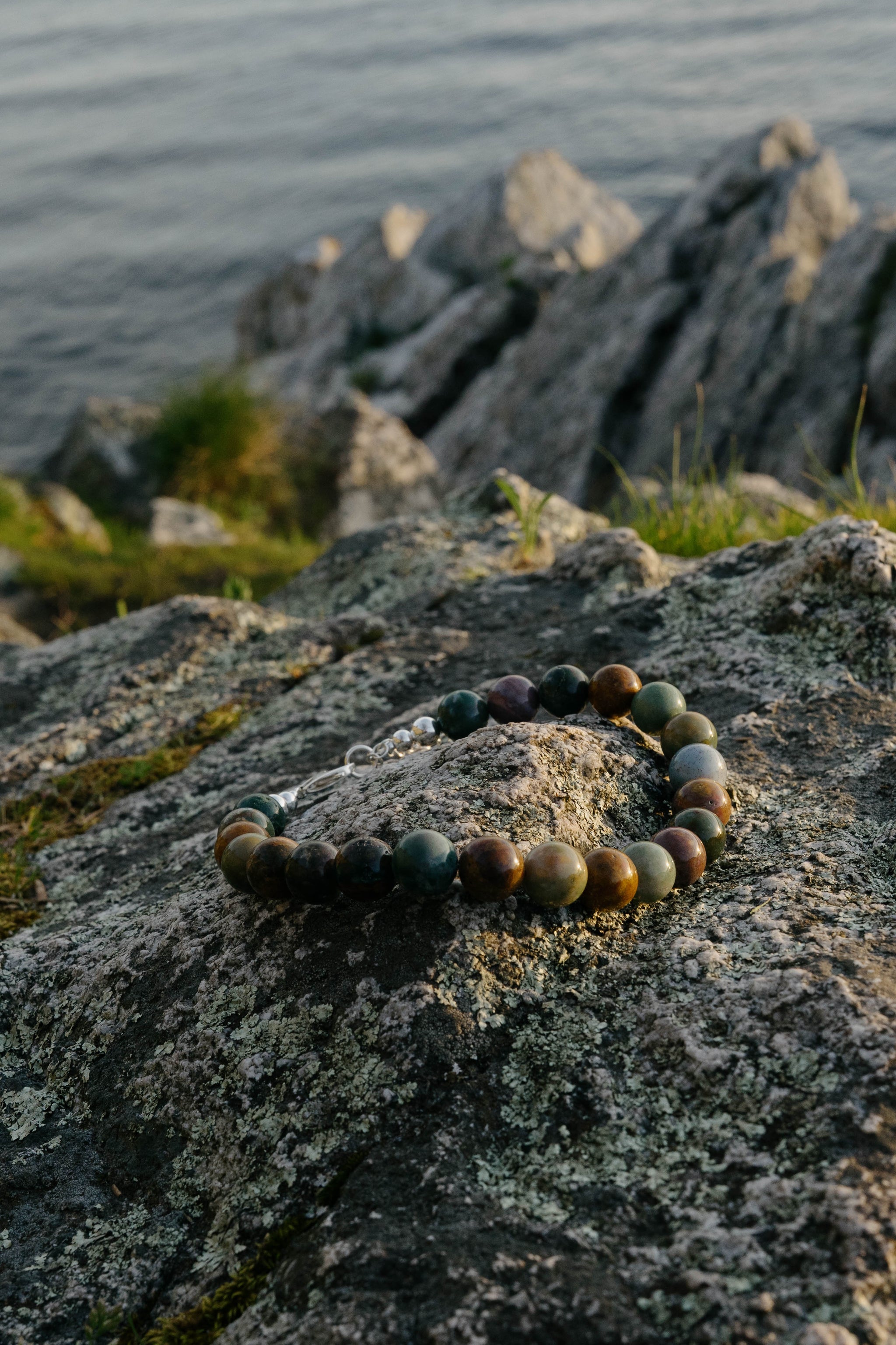 Yona Collar, River Jasper – Kara Yoo