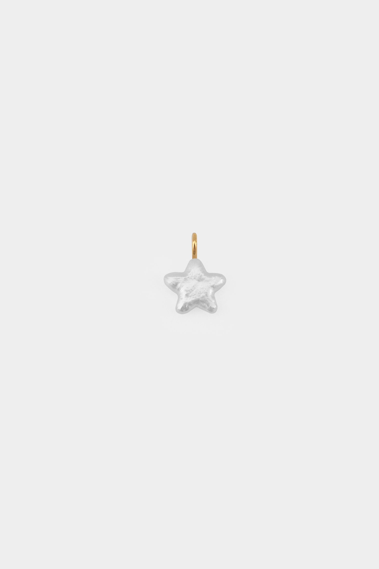 Chubby Star Charm