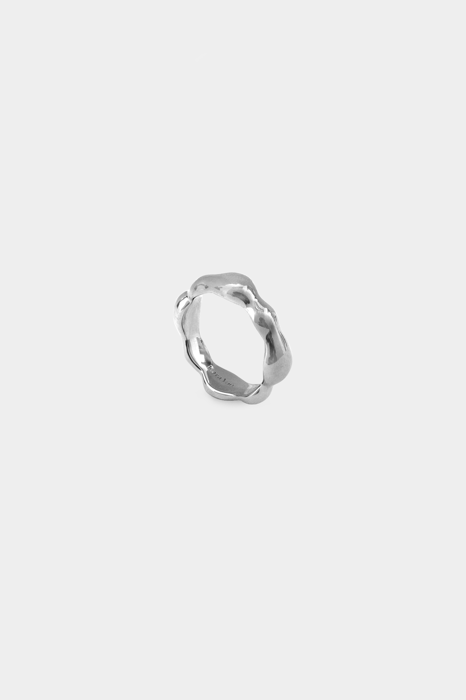 Lara Ring