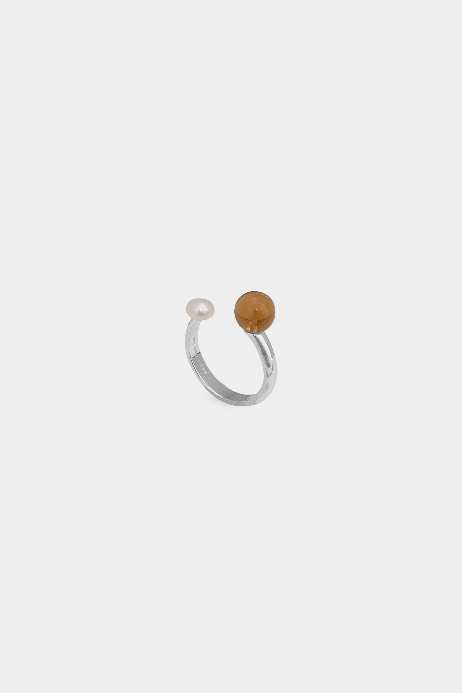Open Ring Cognac Quartz + Pearl