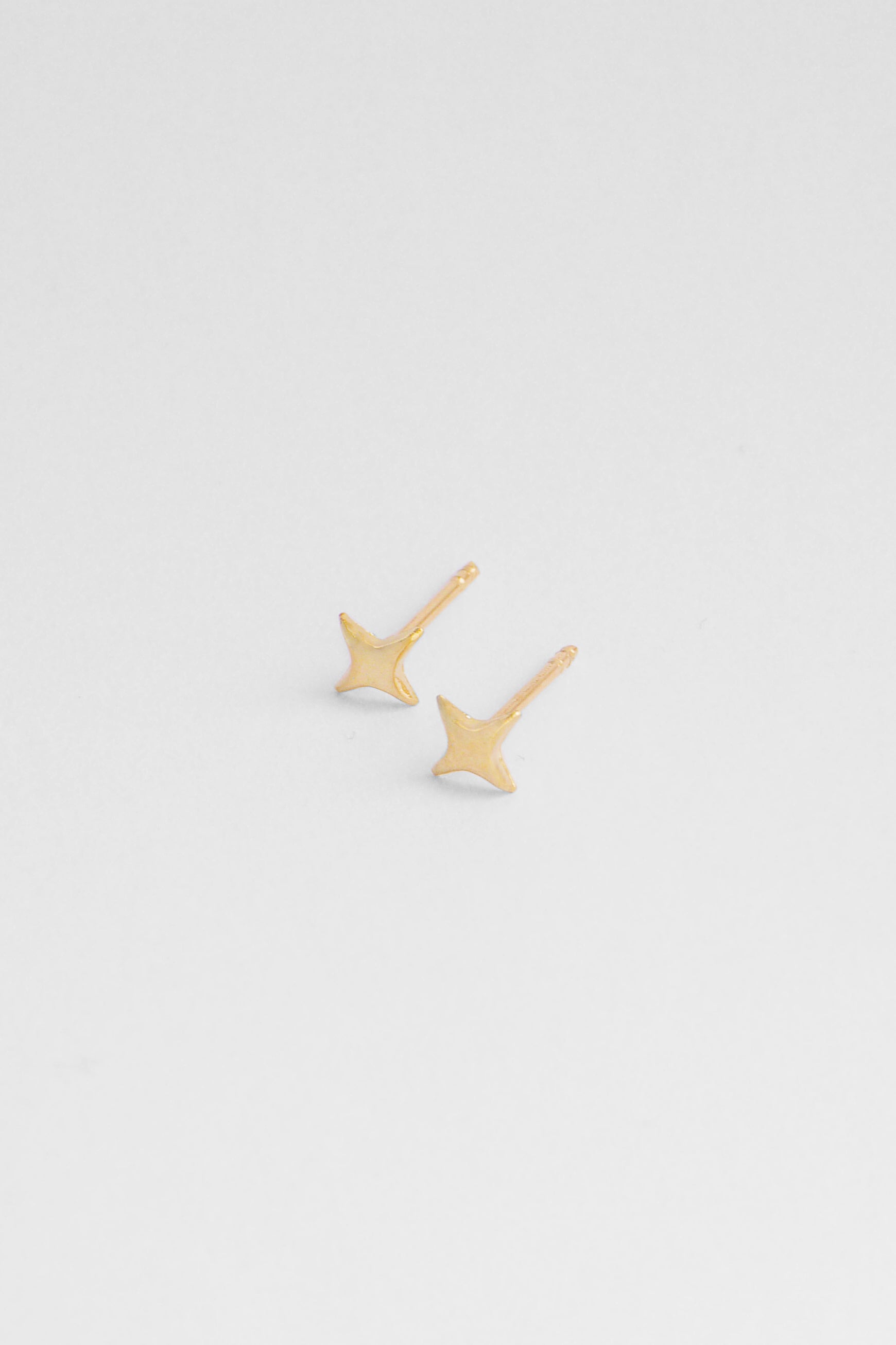 Scarlet Studs Solid 14K