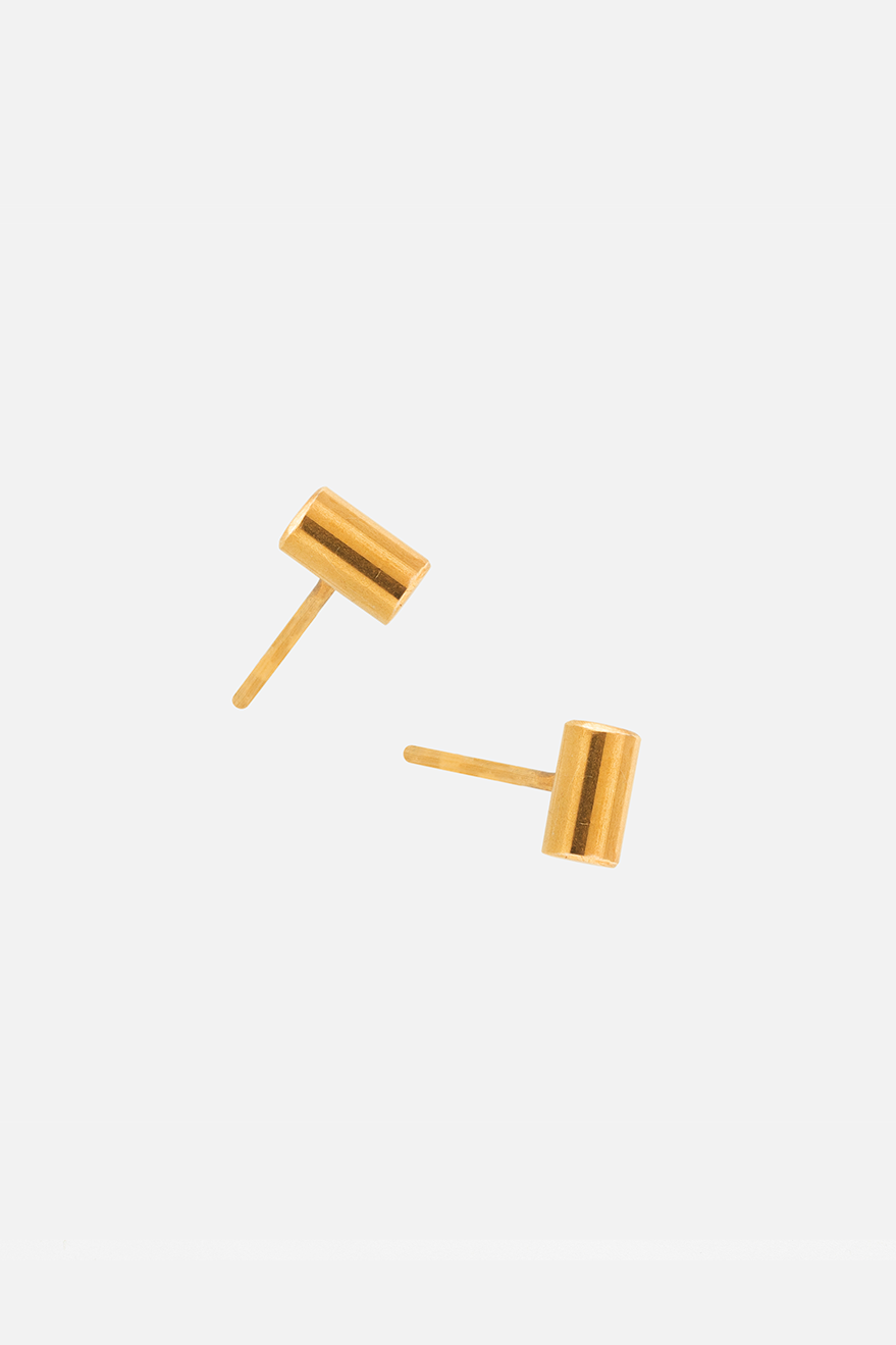Embrace Bar Studs